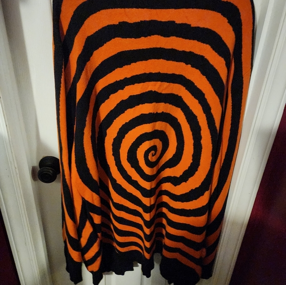 Foxblood Halloween Vortex Cardigan size 3X/4X colors orange and black - Picture 2 of 6
